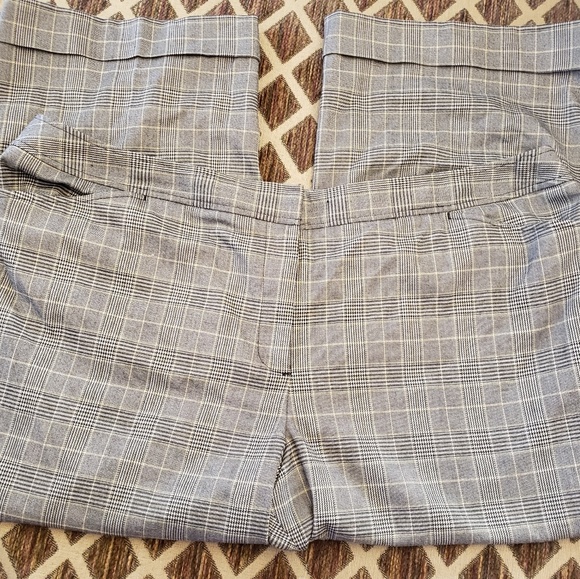 LANE BRYANT GLEN PLAID CUFFED CULOTTES 24 - Picture 6 of 8